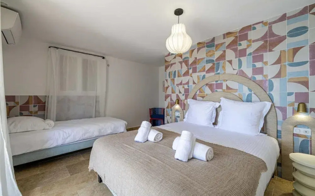 Splendid Flat in Provencal Villa 1br/3p