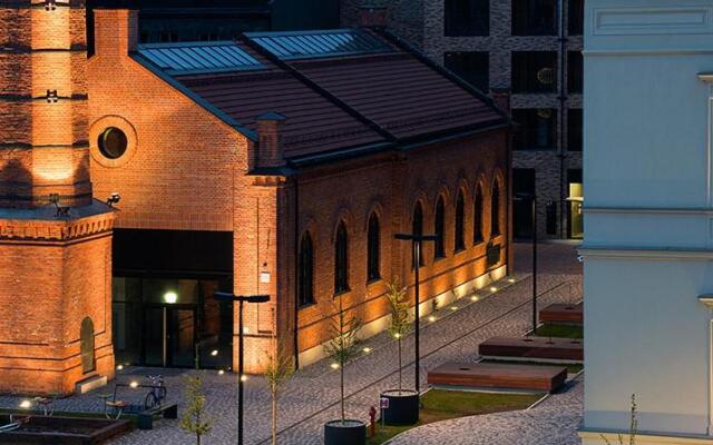 Top floor luxury apartment