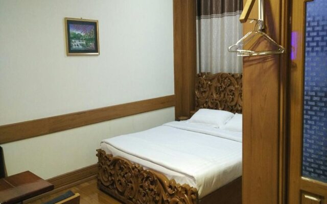 Kong Loon Motel 2