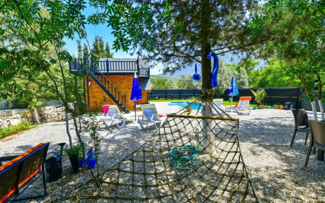Tiny House With Private Pool Close to Lycian Way