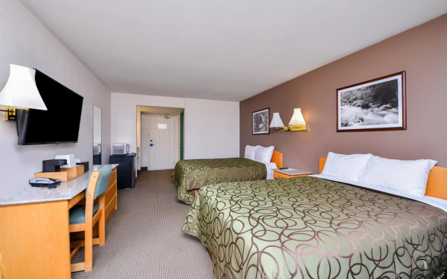 Canadas Best Value Inn Valemount