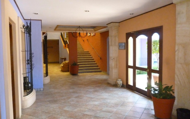 Hotel Santa Helena Plaza