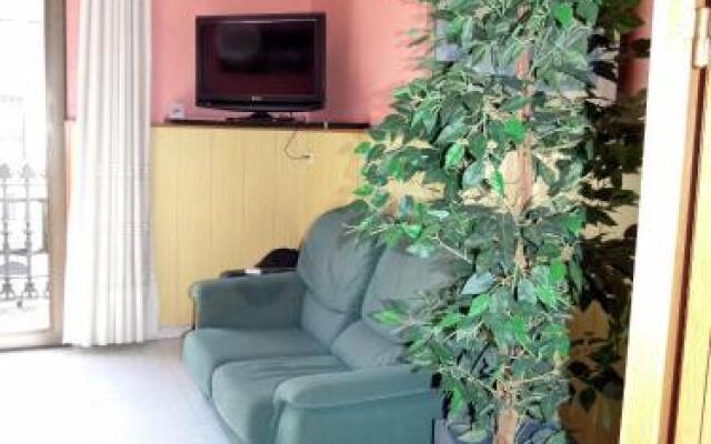 Hostal Nuevo Colon