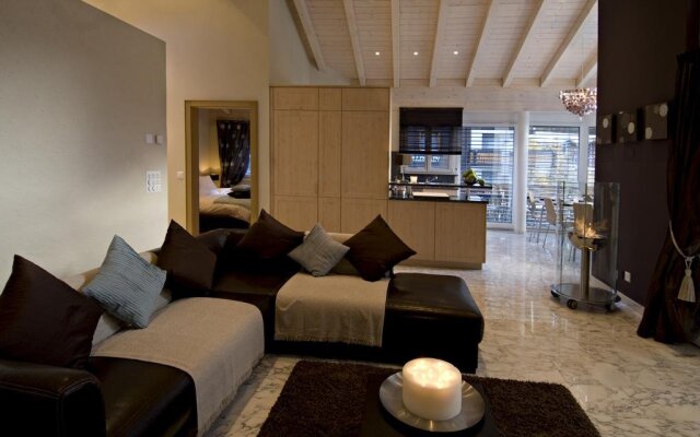 Chalet Sunshine
