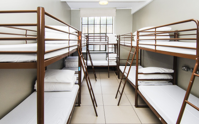 Rest Up London - Hostel