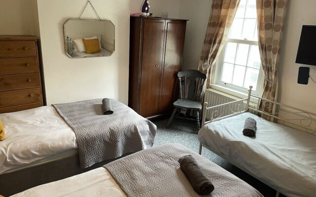 The Bewdley Staycatio 4 Beds Longshort Stays