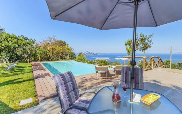 Villa Ferrara in Sant Agata sui Due Golfi