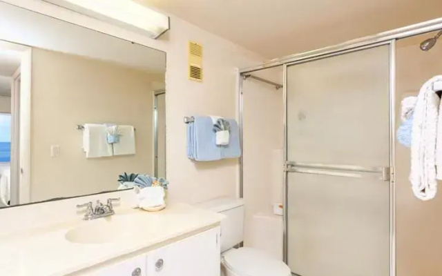 Sun Caper 807 by Vacation Rental Pros