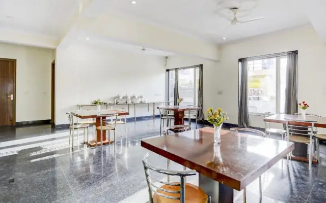 OYO townhouse 412 Aditya International
