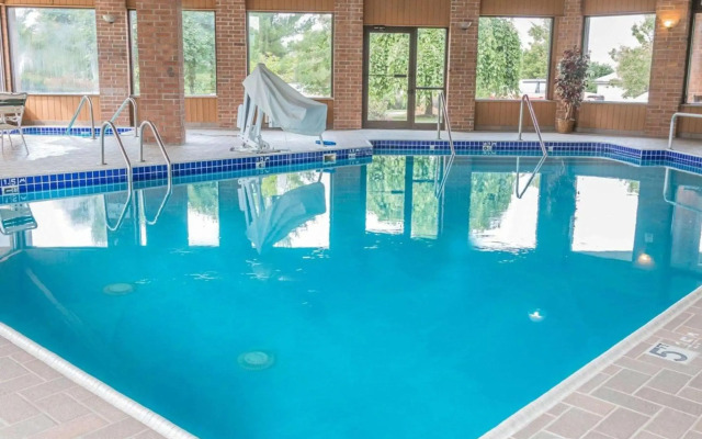 Quality Inn Grand Rapids North