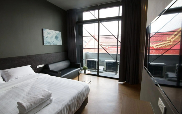 The Arbern Hostel x Bistro