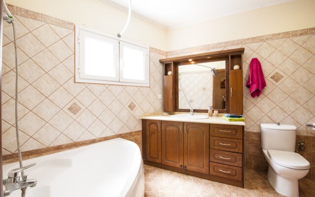 Marathias Luxury House near Beach