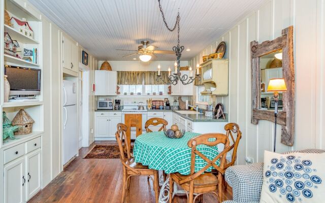 39B Maney Ln Home
