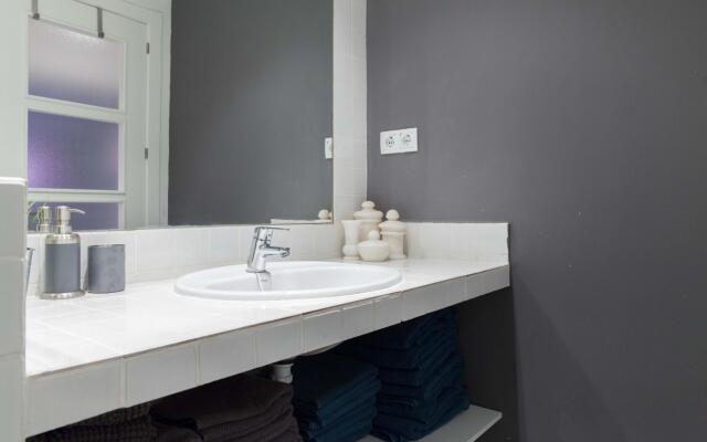 M (AXIII83) Apartamento con jardín Hispanoamérica