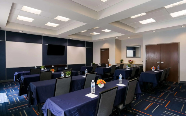 Hampton Inn & Suites Wilmington Christiana