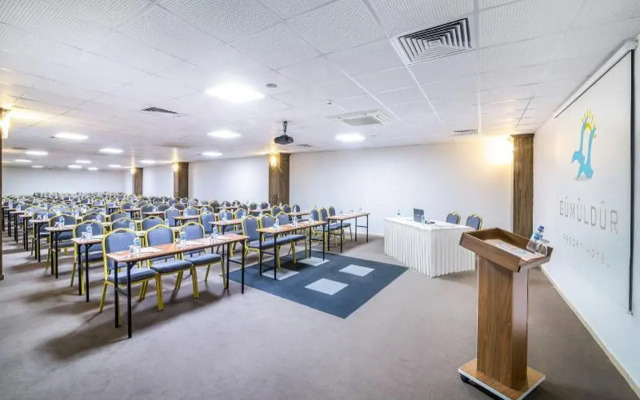 Grand Sahins Gumuldur Resort