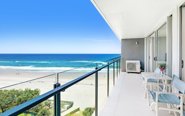 Absolute Beachfront - Central Surfers Paradise