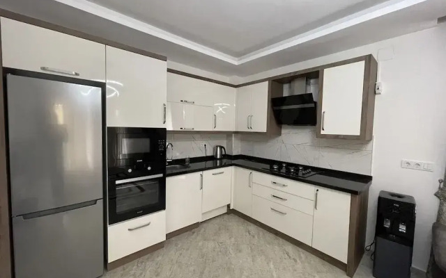 Stylish Ground Floor 3-bed Apartment in Dalyan