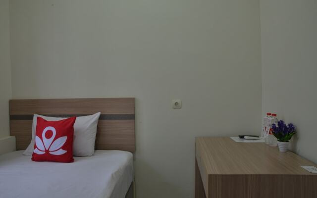 ZEN Rooms Karet Pedurenan