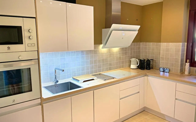 2303-Huge 2 bedrooms apt with sea view