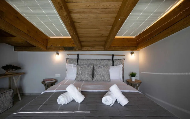 Euphoria Club 3 by Halkidiki Villas