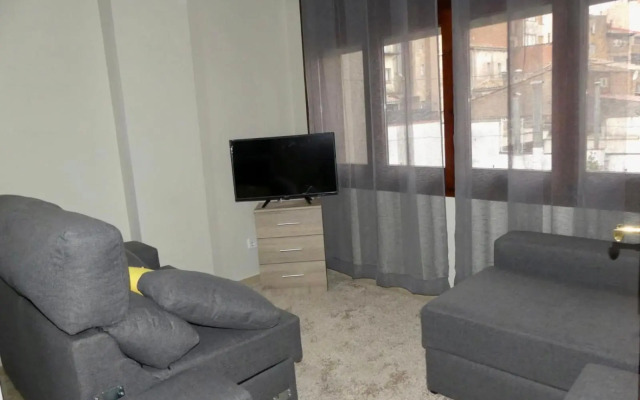 APARTAMENT Encantador al Centre de Vic APTGARBI