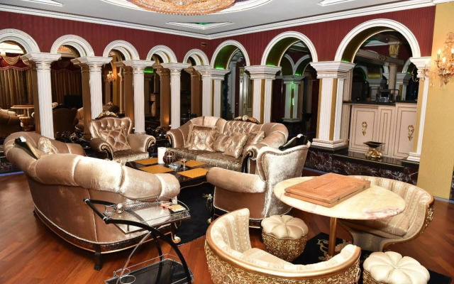 Sheikh Apartment in Baku