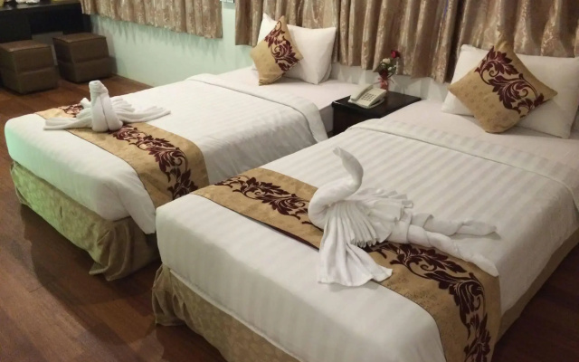 High Five Hotel