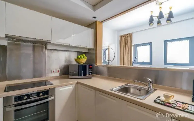 Dream Inn Dubai - Claren Downtown