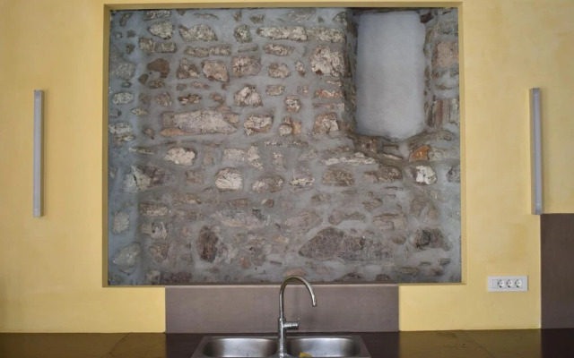 City Wall House