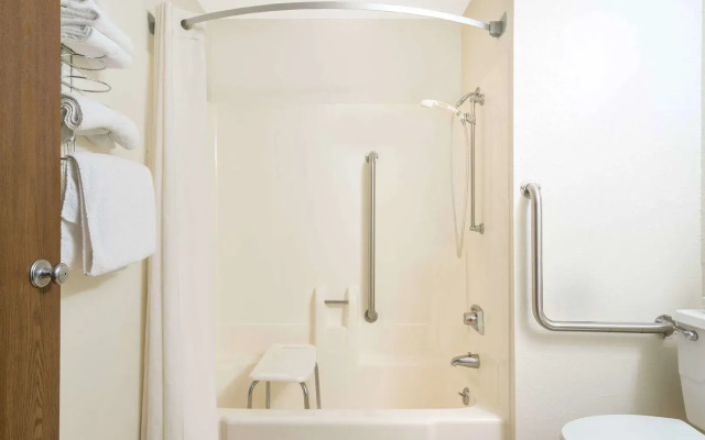 StayInn Little Falls