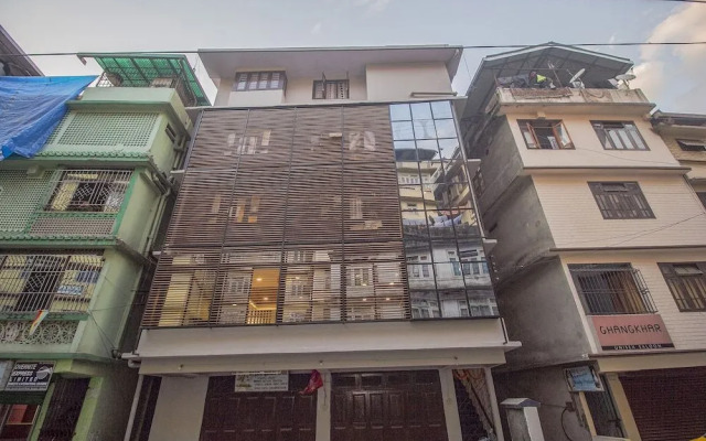 Silver Wood By OYO Rooms