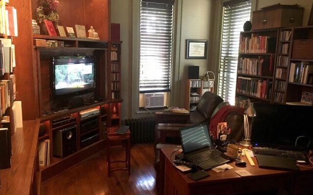 The Parsonage Inn LLC