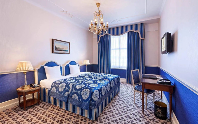 Hotel Metropole