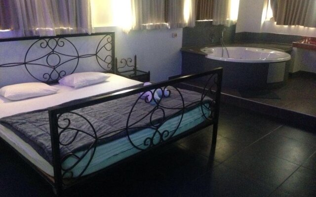 Spat Rooms VIP