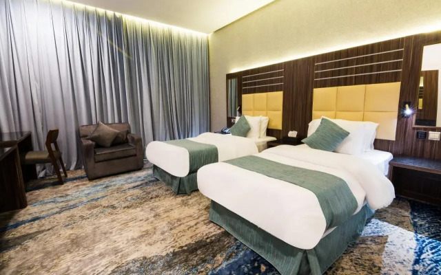 White Diamond Hotel Sari