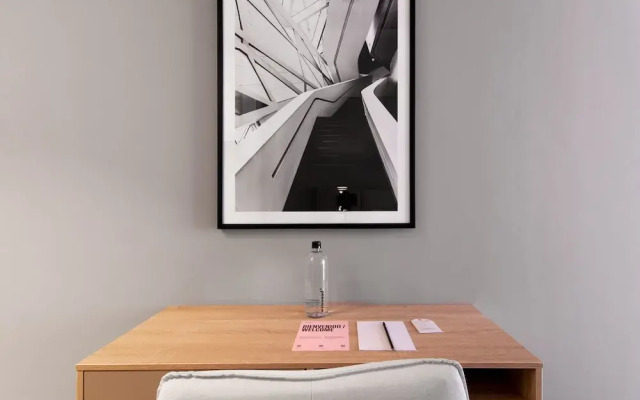 w Glorious Loft w/ Great Balcony in Unicentro