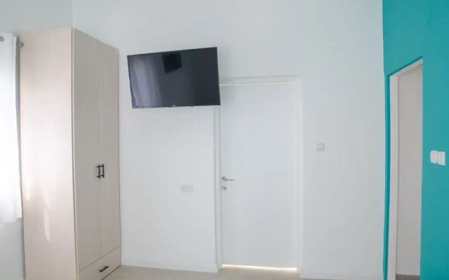 Hostel BU93