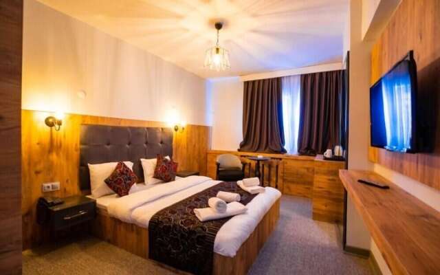 OTEL374