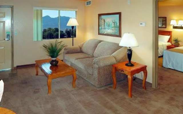 Nellis Suites at Main Gate