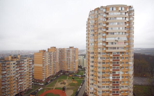 Pryanik Apartments (Пряник Апартментс) на улице Михеева 29