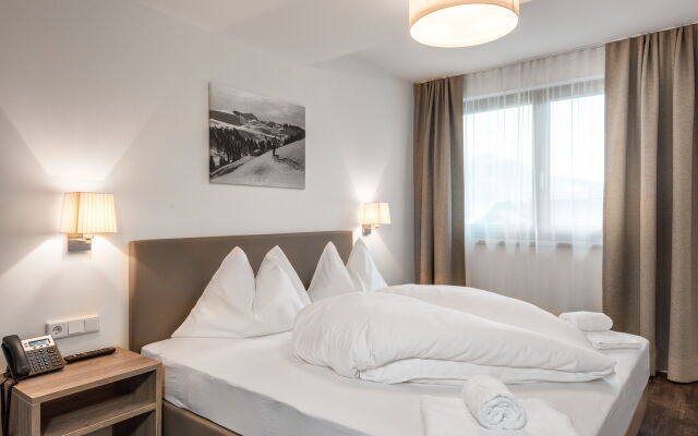 AlpenParks Hotel & Apartment Orgler