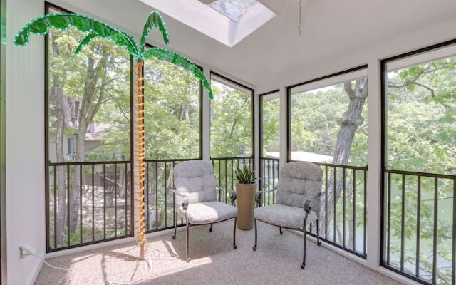 Spacious Decks & Dock: Margaritaville Home!