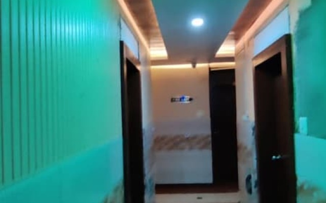 Goroomgo Ashray Puri