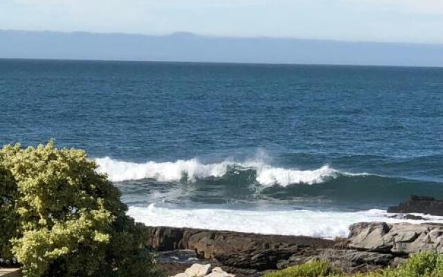 127 Hermanus Beach Club
