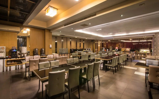 E. Sun Villa Hotel & Resort