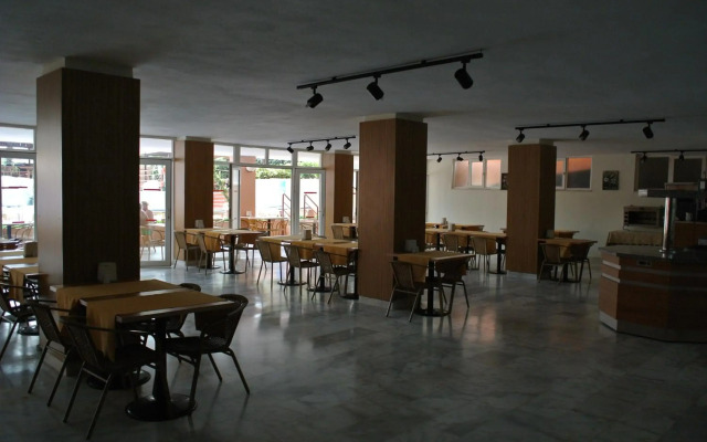 Begonville Hotel
