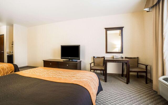 Comfort Inn & Suites Henderson - Las Vegas