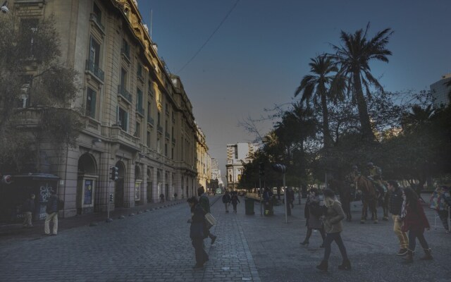 Downey Mozo Plaza de Armas