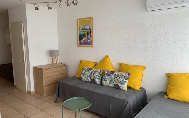 Appartement Saint-Raphaël, 1 pièce, 3 personnes - FR-1-466A-11